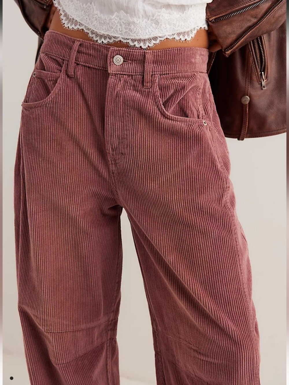 We The Free Good Luck Mid Rise Cord Barrel Jeans Size 29 * NWT